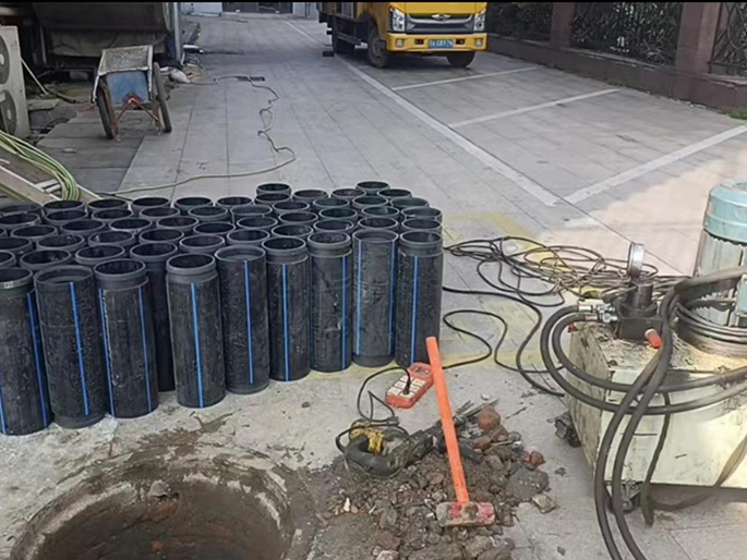 新城镇PE置换管厂家 DN315置换管 非开挖管短管置换